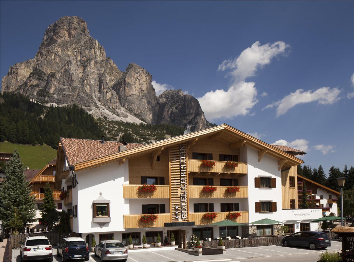 Hotel Christian Corvara In Badia Dış mekan fotoğraf