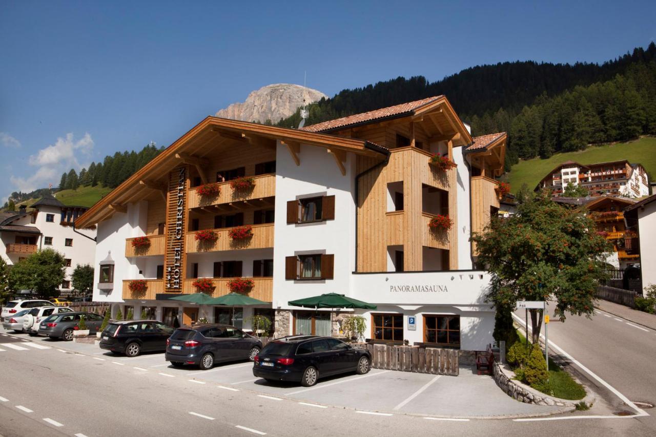 Hotel Christian Corvara In Badia Dış mekan fotoğraf
